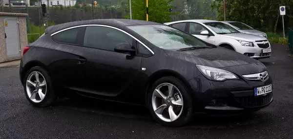OPEL Astra GTC 1.8dm3 benzyna A-H/C J211 1AACA6FEDL5